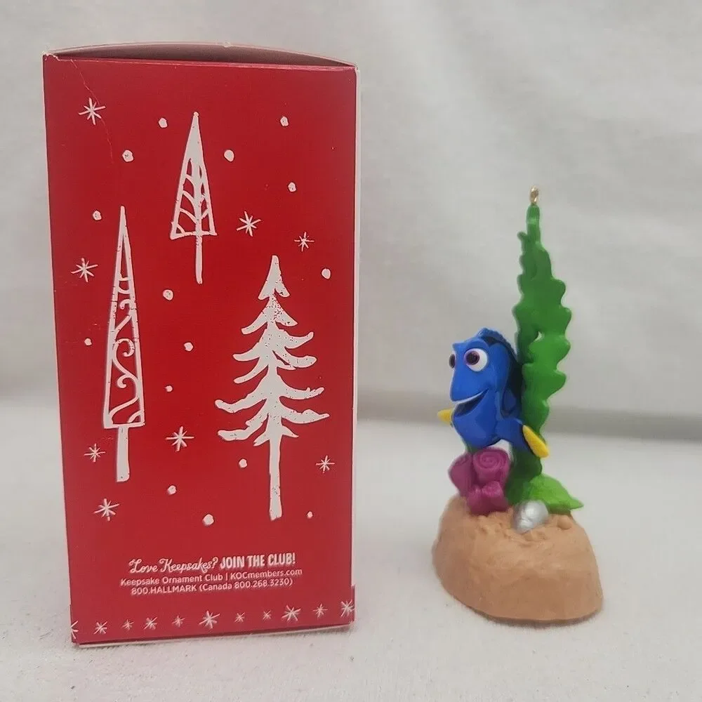 Ornament HALLMARK Keepsake Finding Dory Magic SOUND Disney QXD6064Christmas 2016
